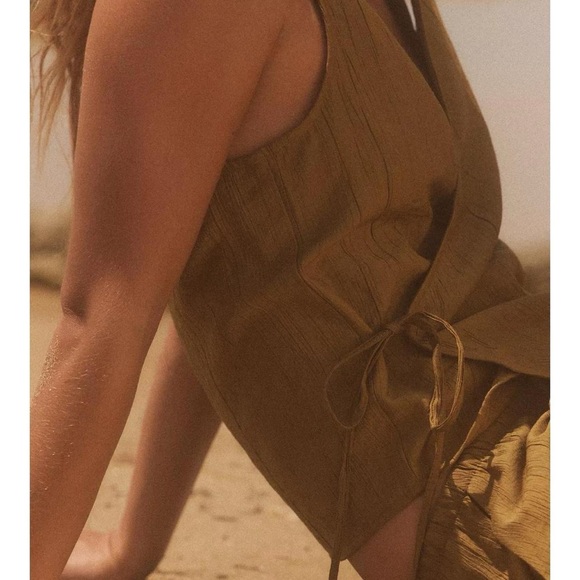 NWT Zara Textured Tie Front Wrap Tank Top in Mustard Brown - S - Picture 7 of 7